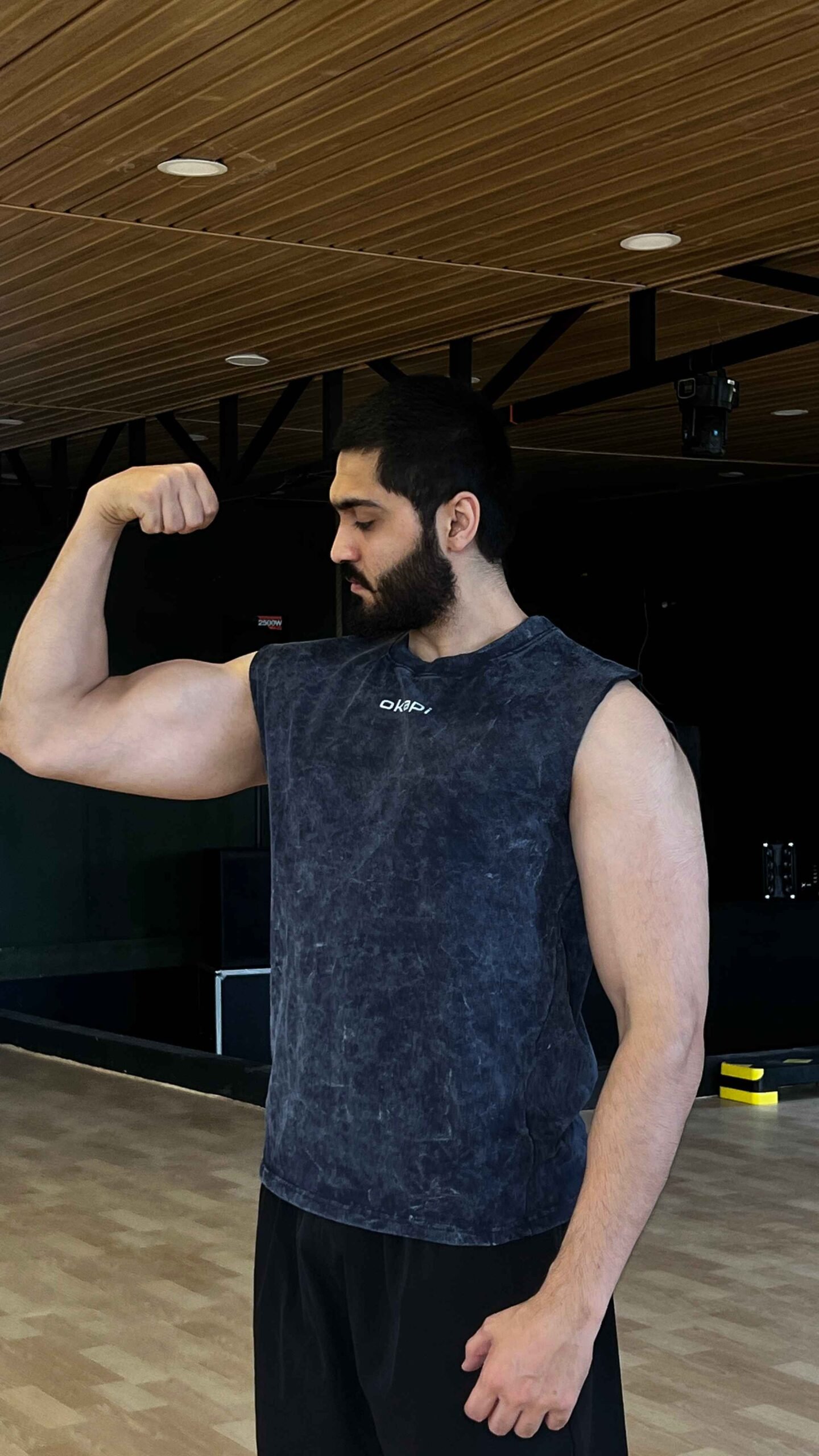 okapi “midnight tide” acid tank okapi “midnight tide” acid tank